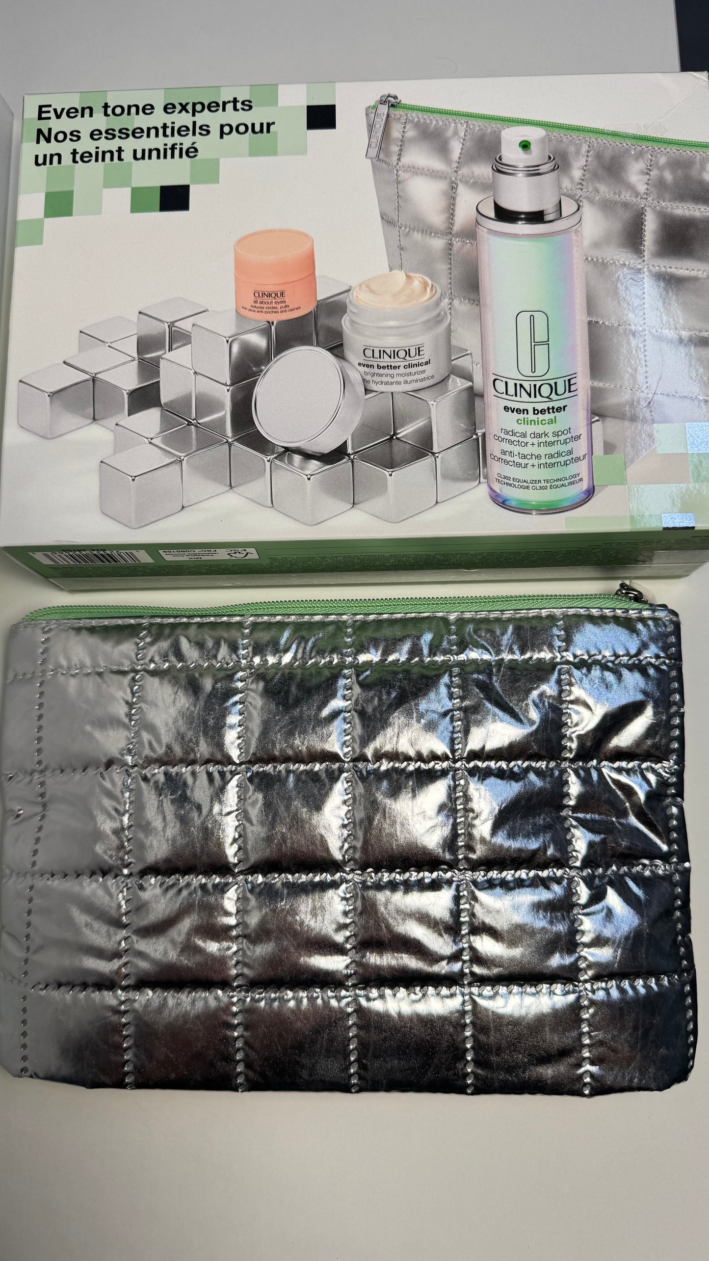 Clinique zestaw w kosmetyczce - 100 ml+15 ml + 5 ml